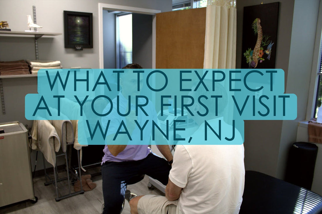 Dr. Rob Letizia, PT, DPT talking with a patient during an evaluation at Spectrum Therapeutics in Wayne, NJ, titled “What To Expect At Your First Visit Wayne, NJ”